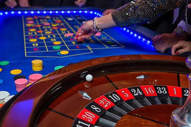 pharcade1 live casino real dealer streaming table on mobile